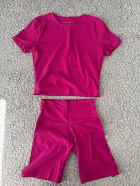 Aritzia Golden Fuchsia Scoop Neck Top and Bike Short Set